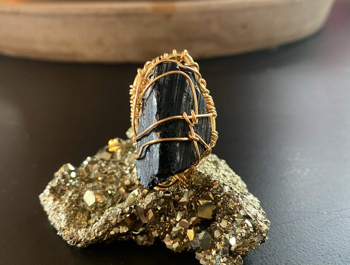 BRONZE+BLACK TOURMALINE RING