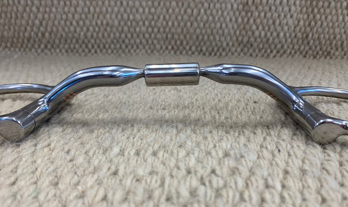 BIT - MB07 - Myler D-Ring Sweet Iron Low Port Comfort Snaffle