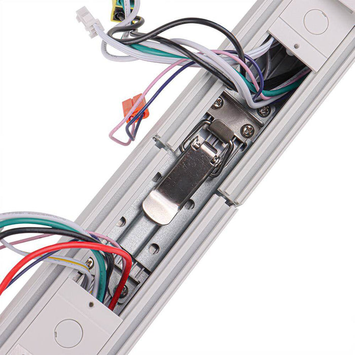 Line Joiner in a Konlite KAS Architectural Linear Light Fixture.