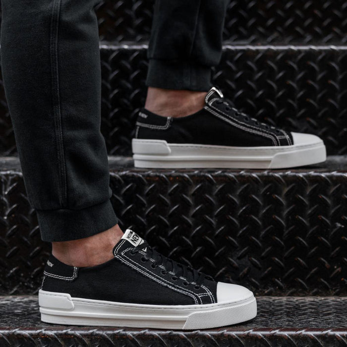 Men's Refresh | Black x White