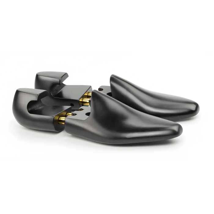 Black Lux Shoe Tree with wooden shoe trees