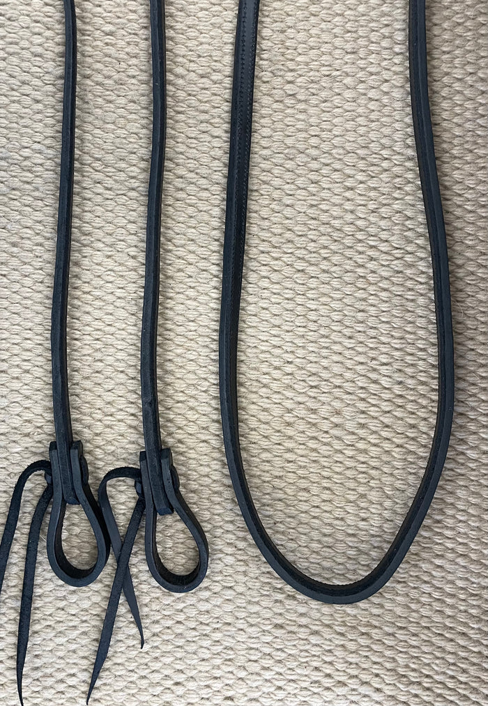 Closed Reins - CR32 - 1/2” x 10’ Black Single Harness Rein Lined & Stitched