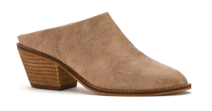 Amina Slip-On