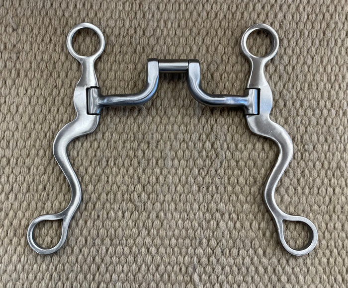 BIT - CE26 - Classic Equine Hinge Port Calvary Shank