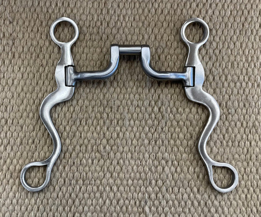 BIT - CE26 - Classic Equine Hinge Port Calvary Shank