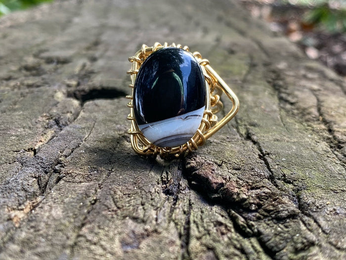 BRONZE+BANDED AGATE/ONYX RING