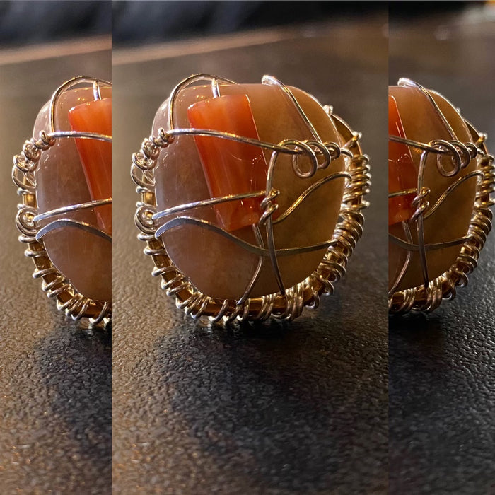 “NATURAL WONDER”  BRONZE+SILVER+MOONSTONE  +CARNELIAN RING