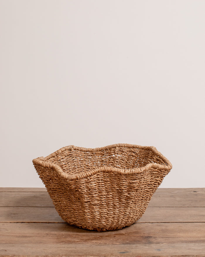 Ruffle Woven Bowl