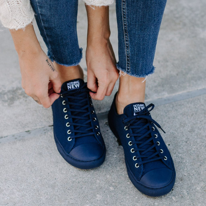 Women's Classic Low Top | Navy
