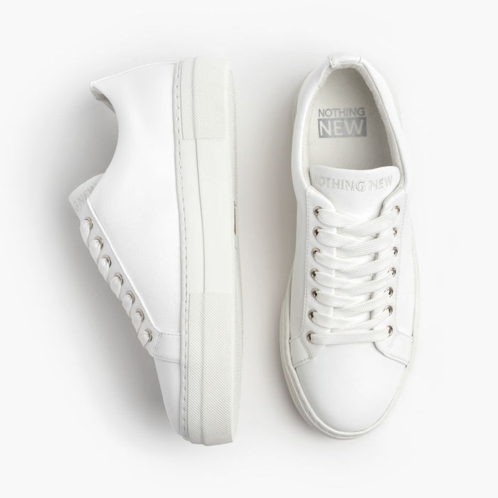 Women's Nova | White